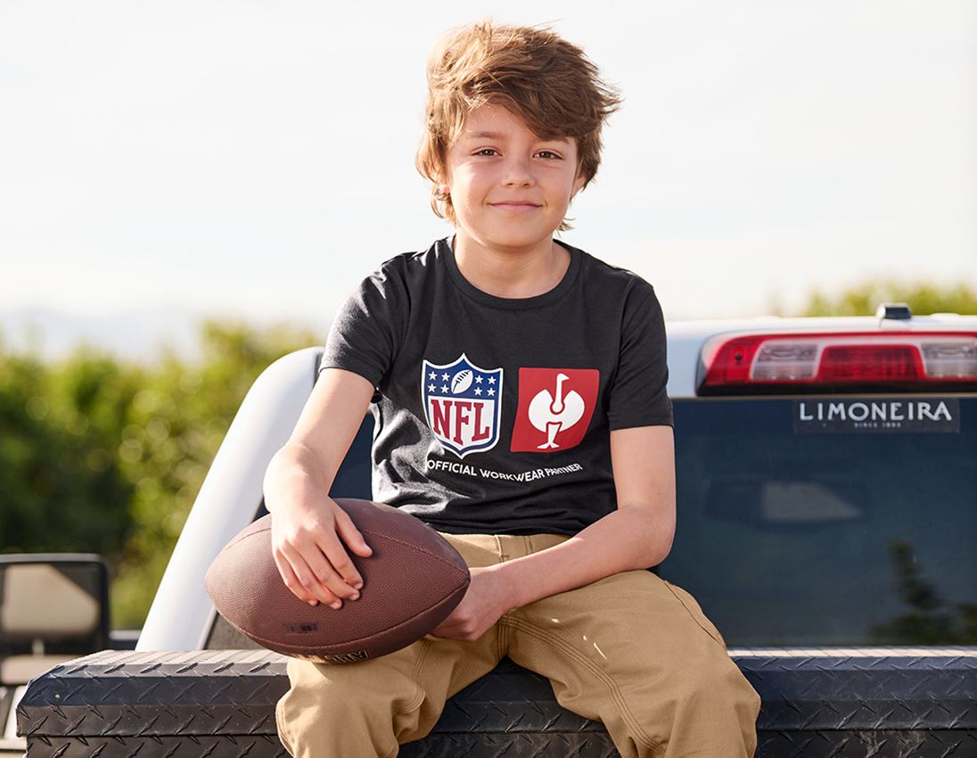 Collaborations: NFL T-Shirt cotton, kids + noir 3