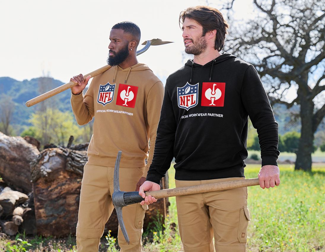 Collaborations: NFL Hoodie cotton + almondbrown 4