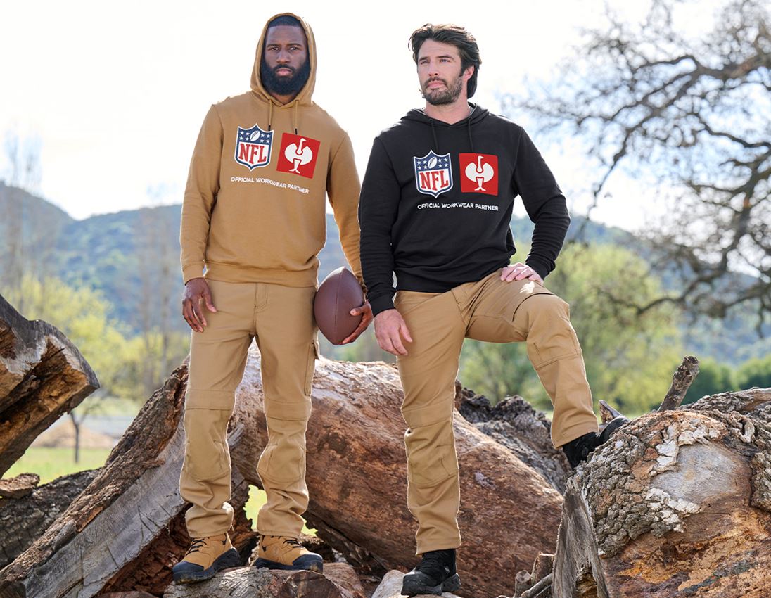 Collaborations: NFL Hoodie cotton + almondbrown 5