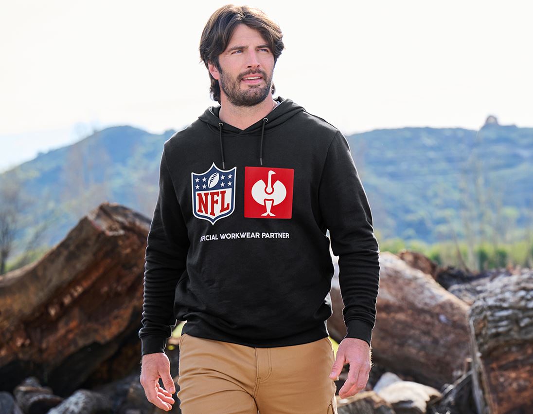 Collaborations: NFL Hoodie cotton + noir