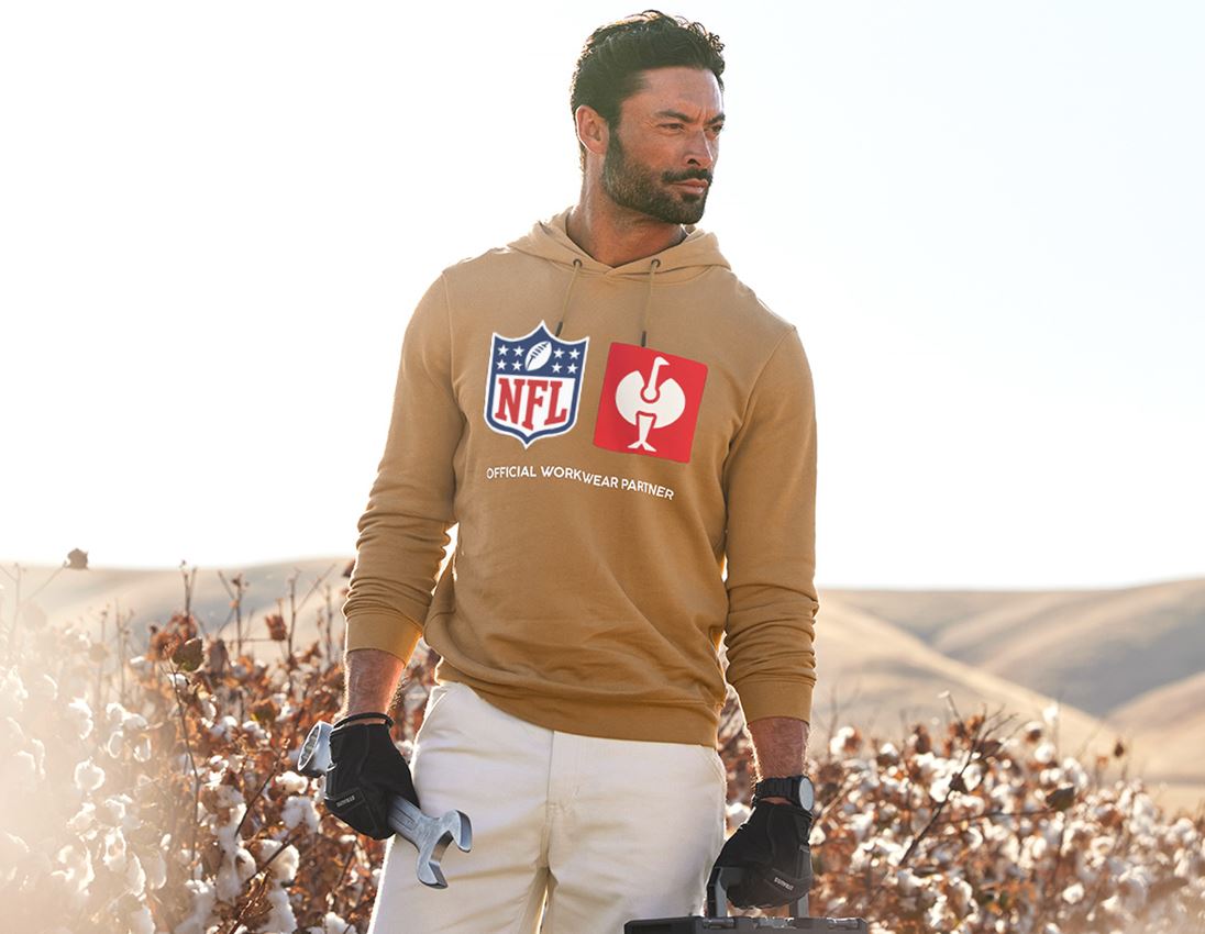 Collaborations: NFL Hoodie cotton + brun amande