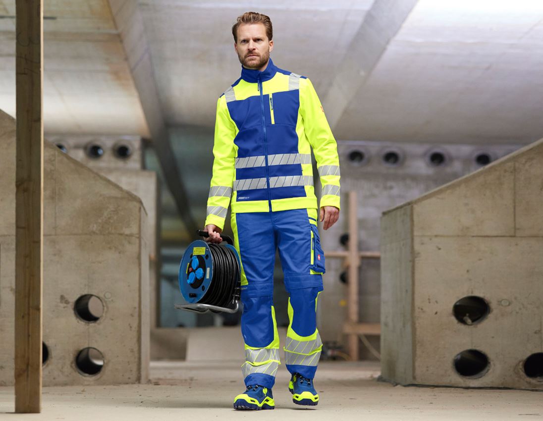 Vestes de travail: Veste softshell de signalisation e.s.motion 24/7 + bleu royal/jaune fluo 2