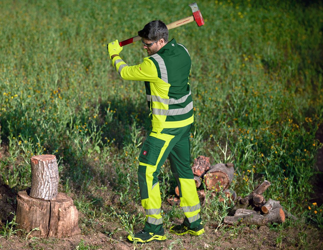 Clothing: High-vis softshell jacket e.s.motion 24/7 + green/high-vis yellow 2