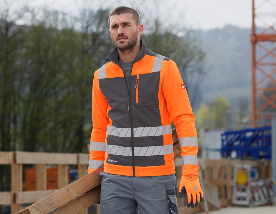 Clothing: High-vis softshell jacket e.s.motion 24/7 + anthracite/high-vis orange