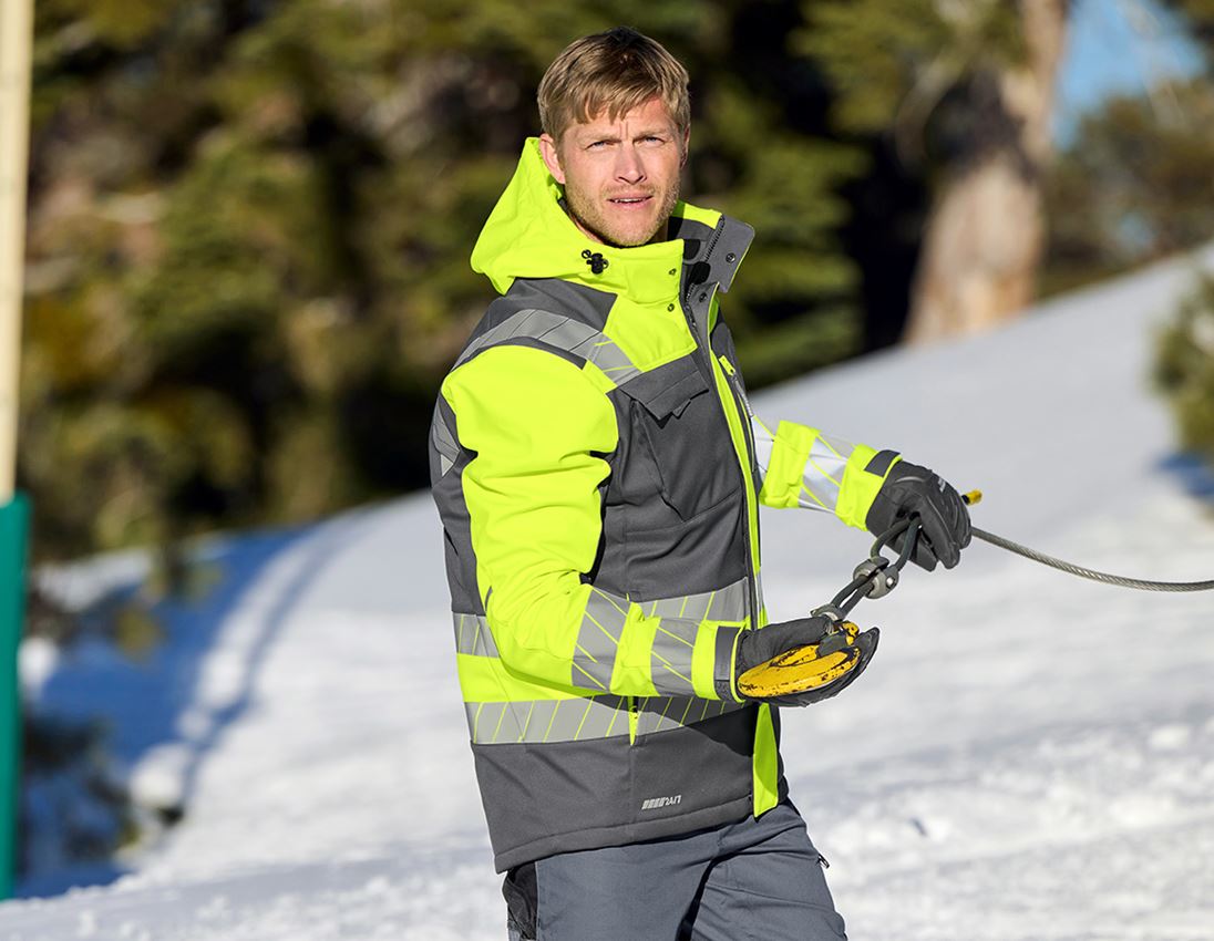 Work Jackets: High-vis winter softshell jacket e.s.motion 24/7 + anthracite/high-vis yellow 1