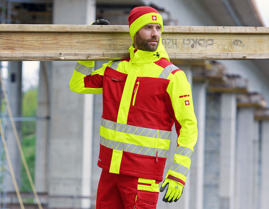 Work Jackets: High-vis winter softshell jacket e.s.motion 24/7 + red/high-vis yellow