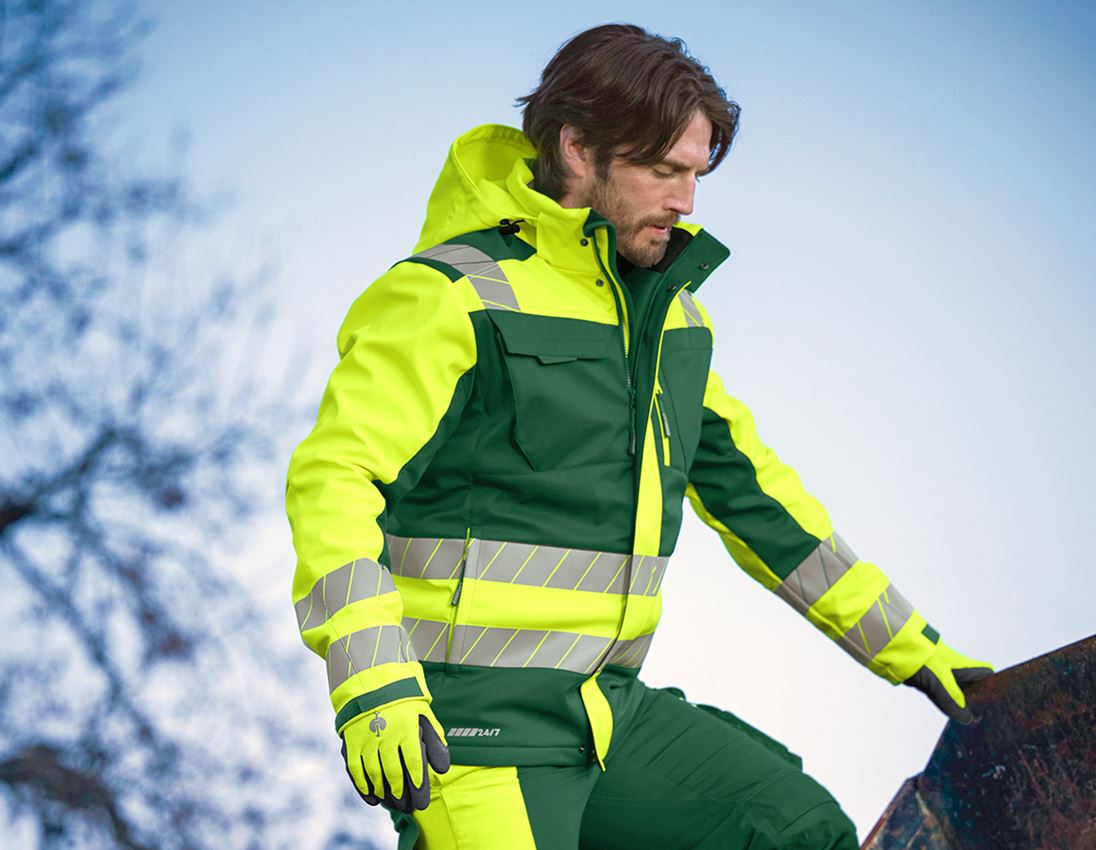 Topics: High-vis winter softshell jacket e.s.motion 24/7 + green/high-vis yellow