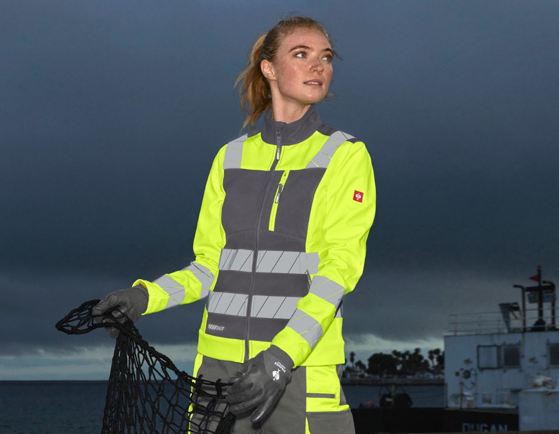 Vestes de travail: Veste softshell signal. e.s.motion 24/7, femmes + anthracite/jaune fluo