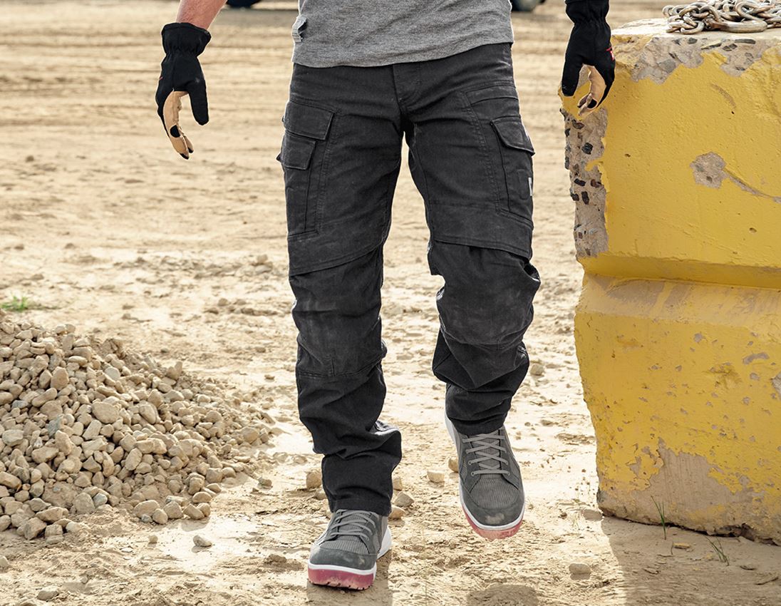 Joiners / Carpenters: Worker cargo trousers e.s.vintage + black 1