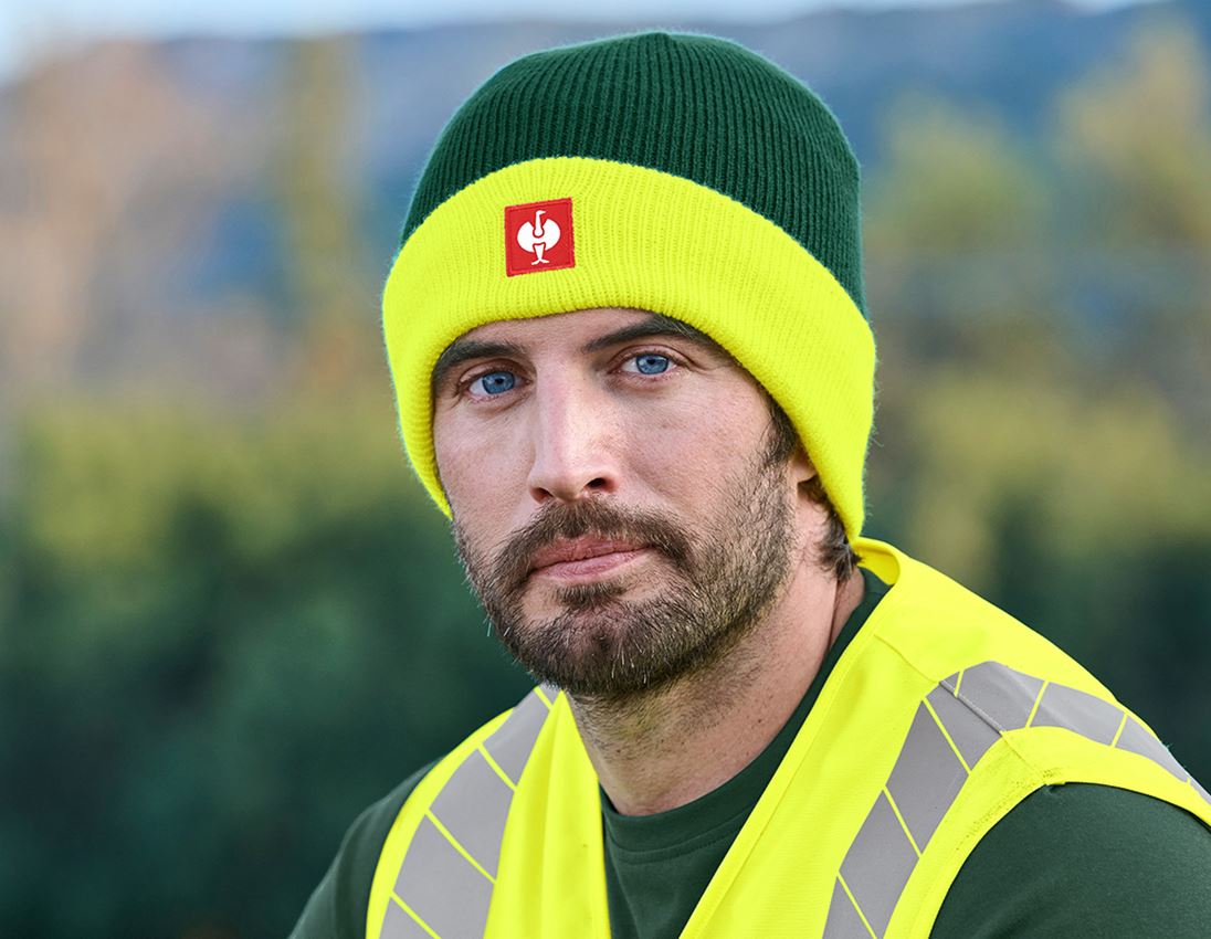 Topics: Knitted cap e.s.motion 24/7 + green/high-vis yellow