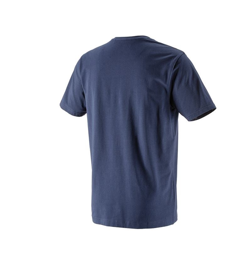 Hauts: T-Shirt e.s.concrete + bleu profond 3
