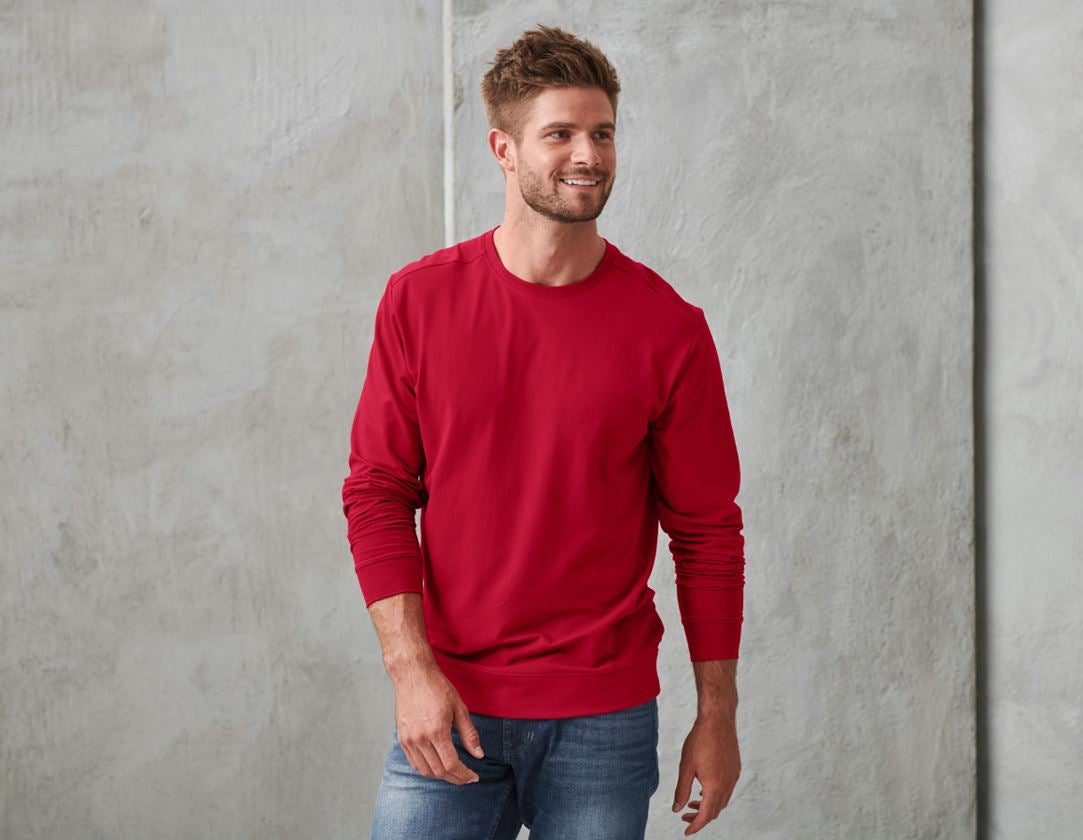 Topics: e.s. Long sleeve cotton stretch + fiery red