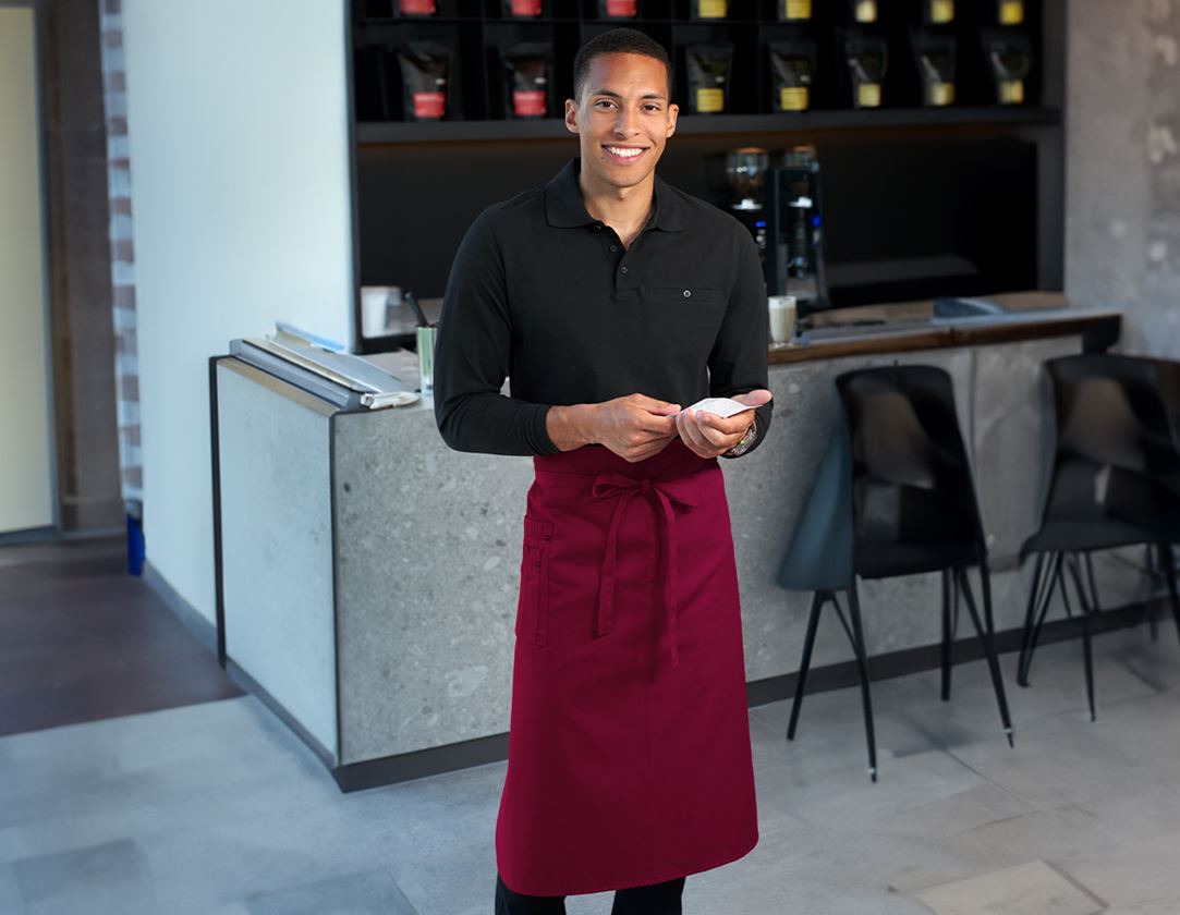 Topics: Mid-Length Apron + bordeaux/black